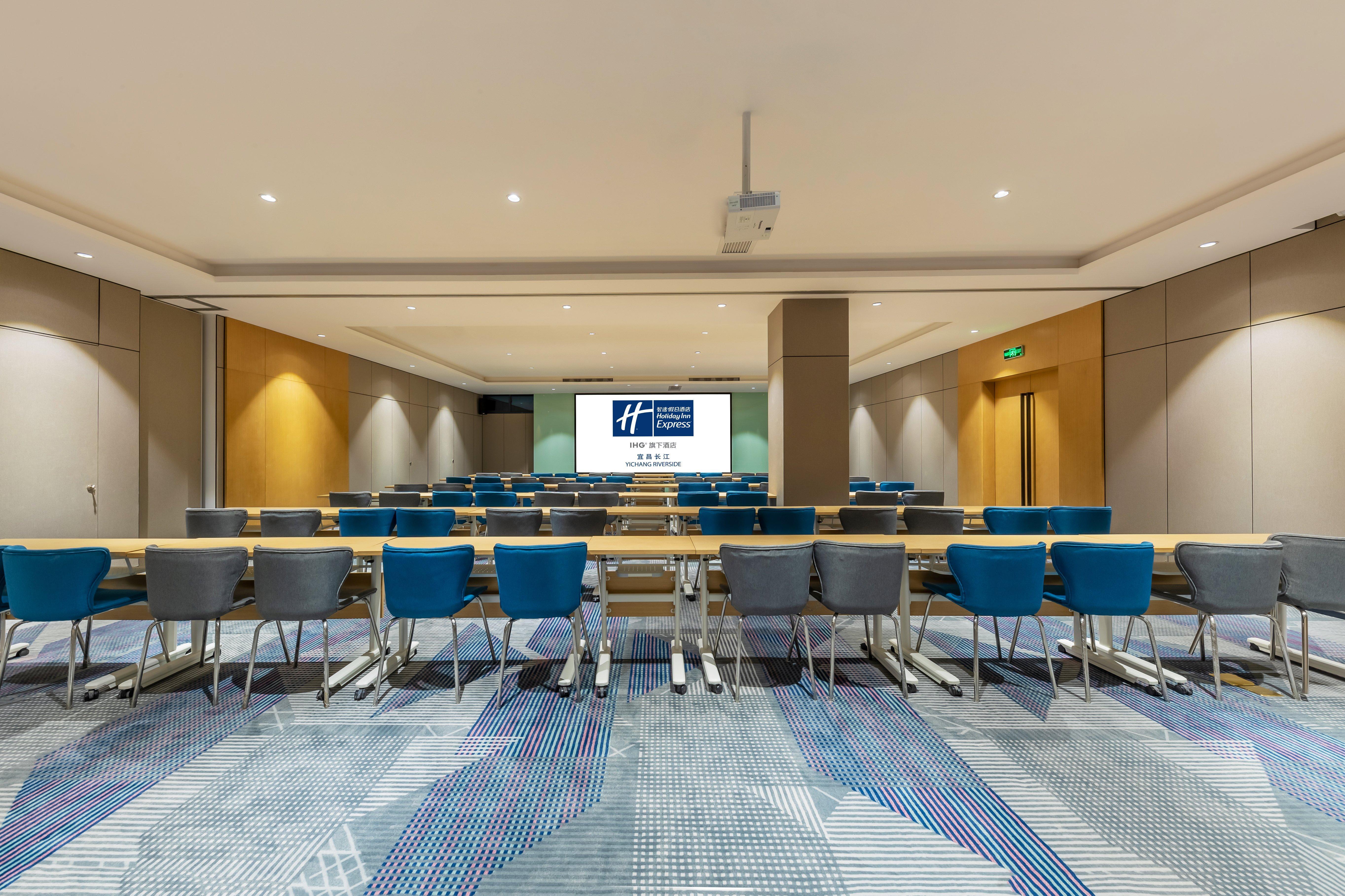 Holiday Inn Express Yichang Riverside By Ihg מראה חיצוני תמונה