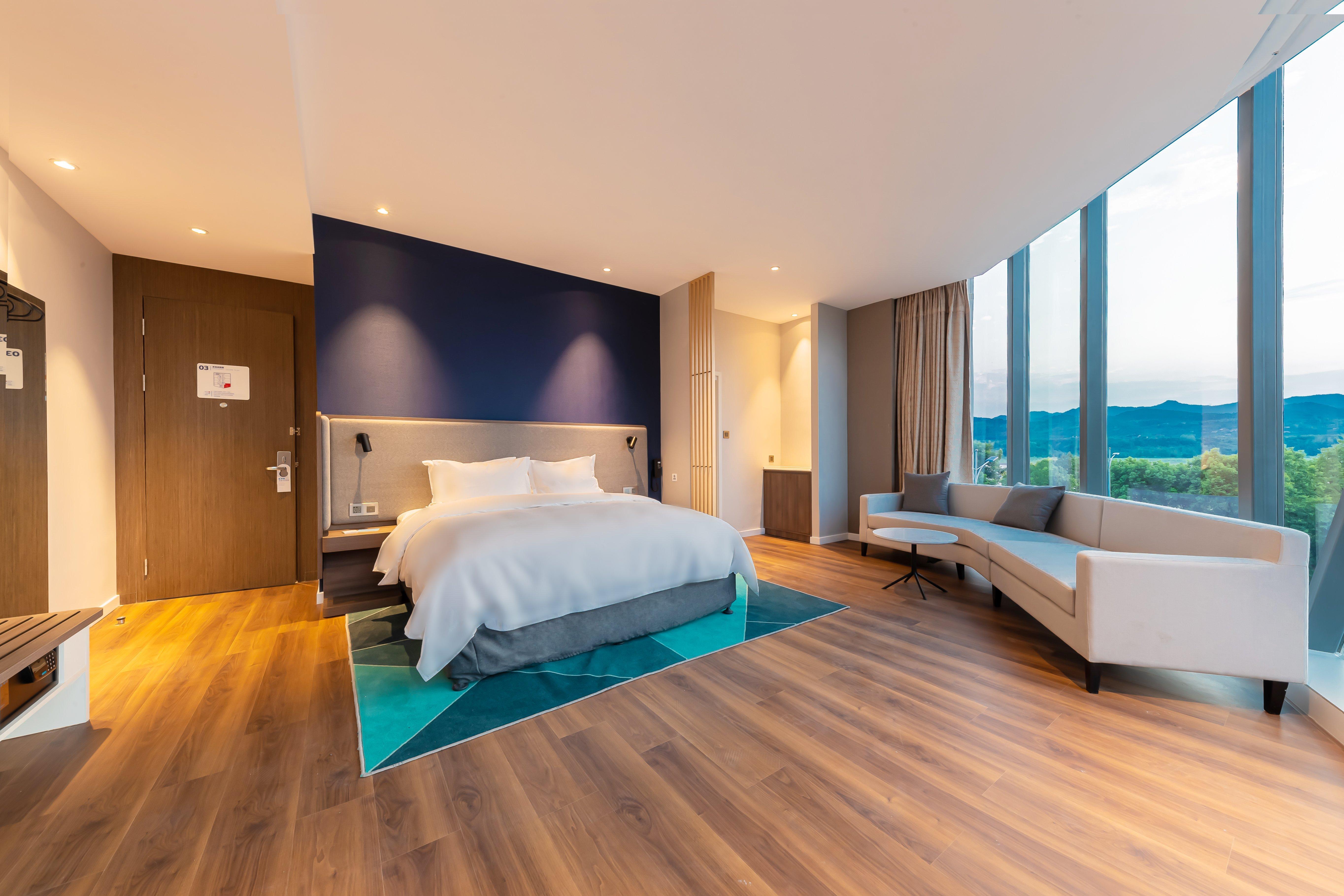 Holiday Inn Express Yichang Riverside By Ihg מראה חיצוני תמונה