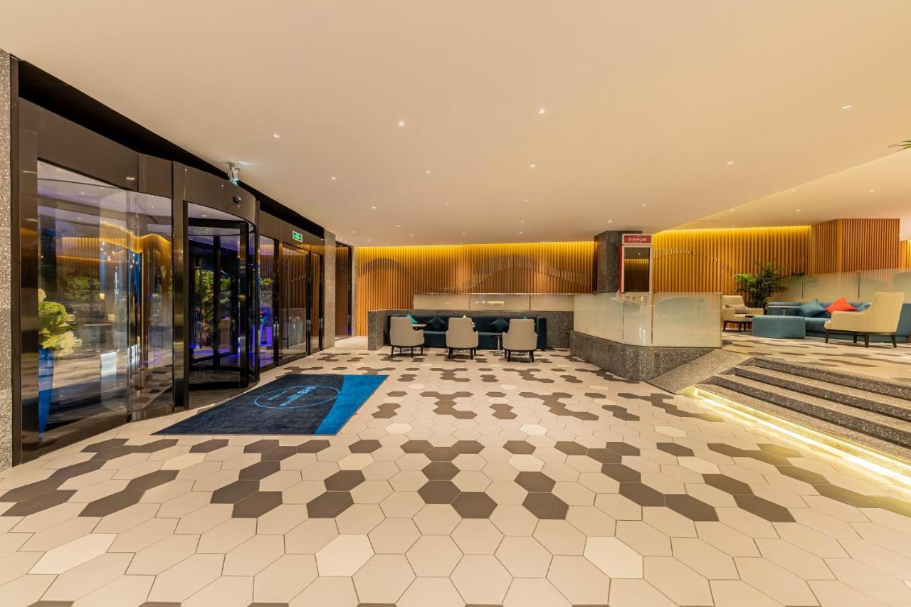 Holiday Inn Express Yichang Riverside By Ihg מראה חיצוני תמונה