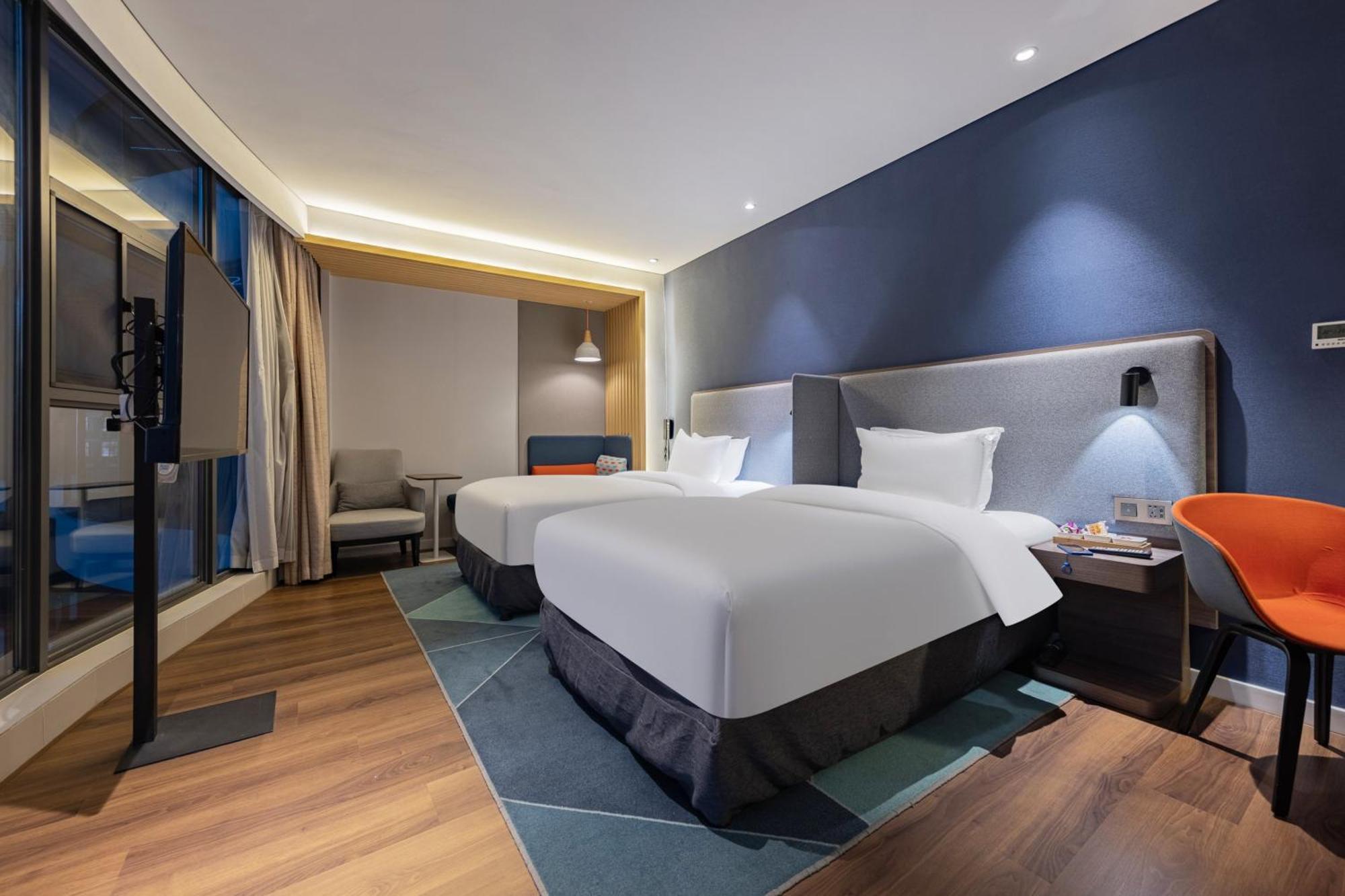 Holiday Inn Express Yichang Riverside By Ihg מראה חיצוני תמונה